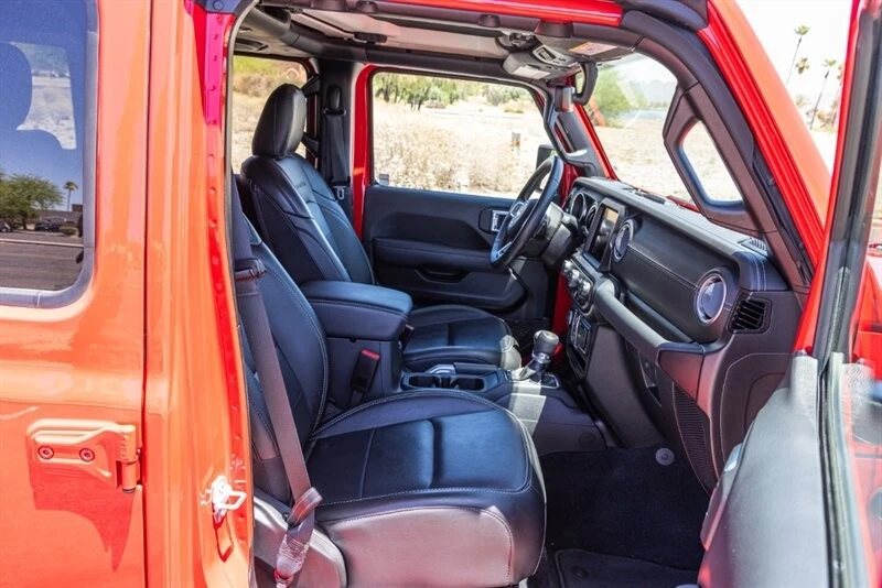 2022 Jeep JL Wrangler - Image 17 of 21