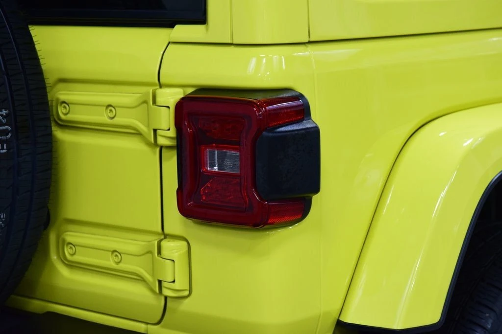 2022 Jeep JL Wrangler - Image 21 of 31