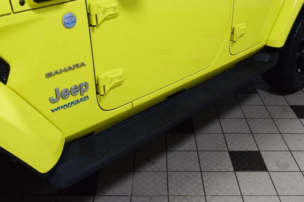 2022 Jeep JL Wrangler - Image 30 of 31