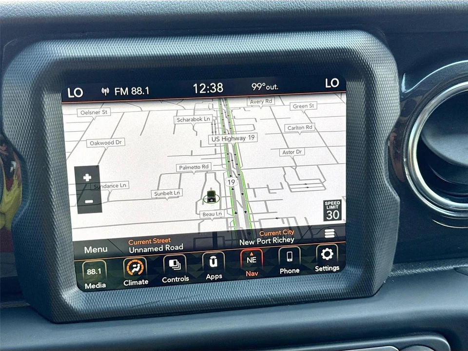 2022 Jeep JL Wrangler - Image 13 of 21