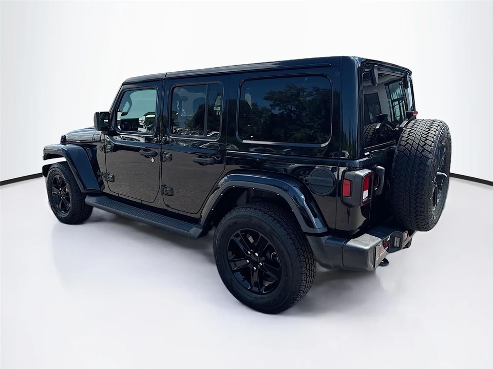 2022 Jeep JL Wrangler - Image 5 of 21