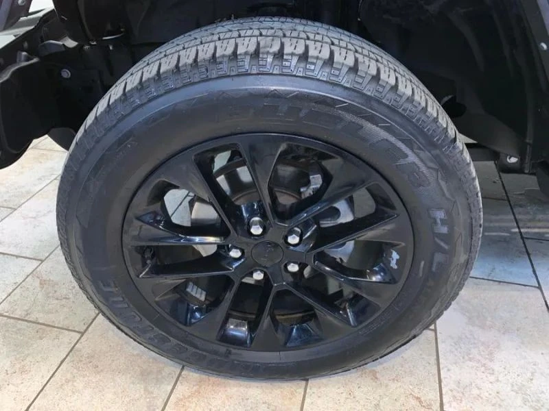 2022 Jeep JL Wrangler - Image 12 of 12