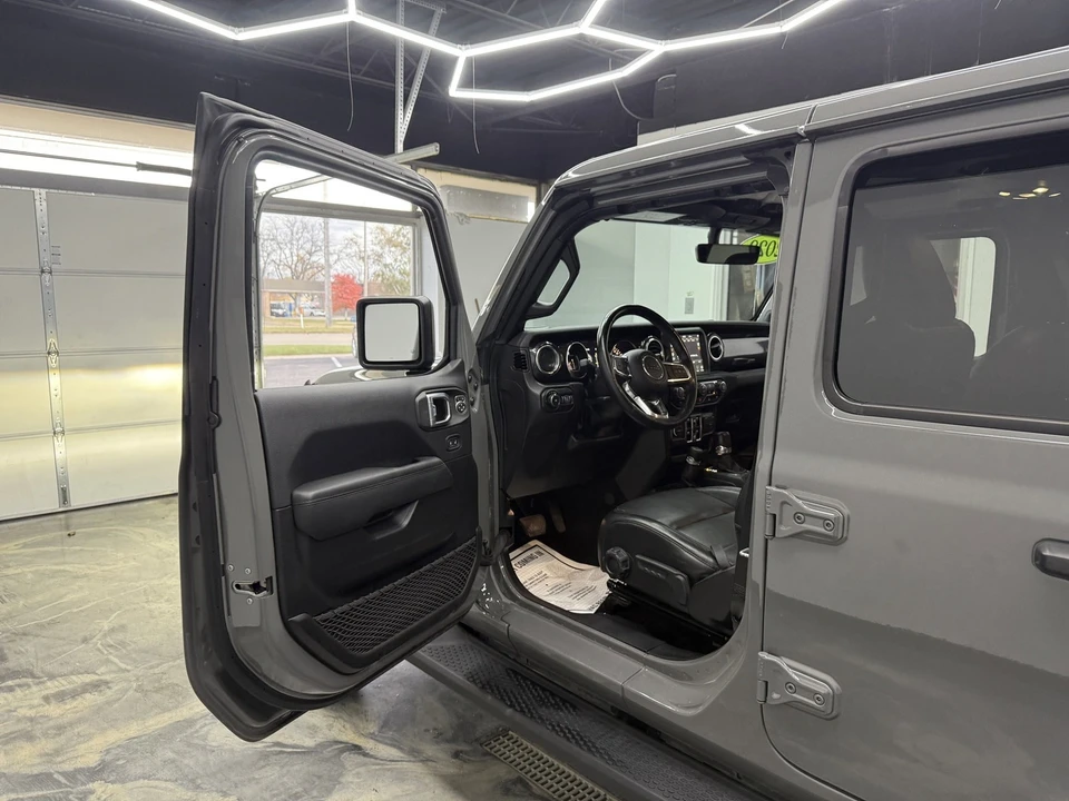 2022 Jeep JL Wrangler - Image 10 of 21