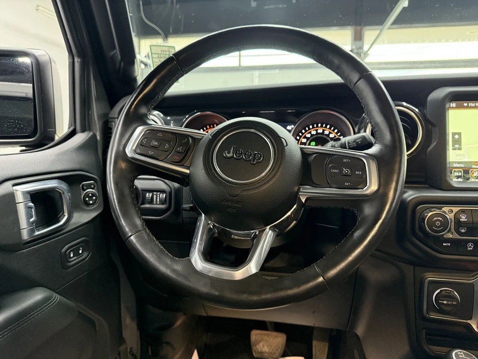 2022 Jeep JL Wrangler - Image 14 of 21