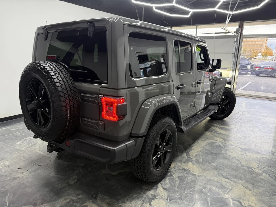 2022 Jeep JL Wrangler - Image 6 of 21