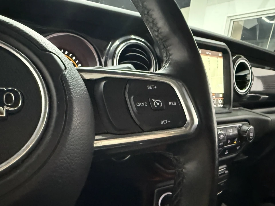2022 Jeep JL Wrangler - Image 16 of 21