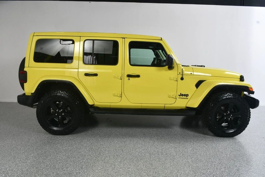 2022 Jeep JL Wrangler - Image 4 of 12