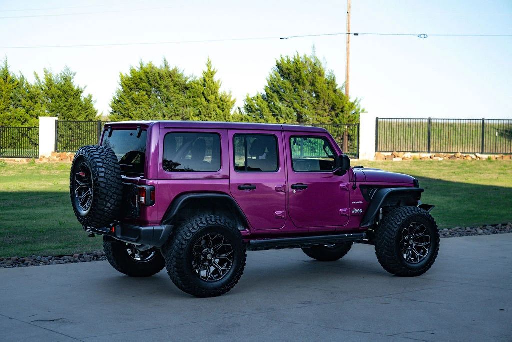 2022 Jeep JL Wrangler - Image 24 of 31