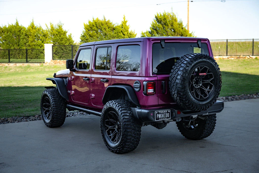 2022 Jeep JL Wrangler - Image 16 of 31
