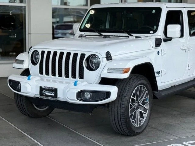 2022 Jeep JL Wrangler - Image 3 of 12