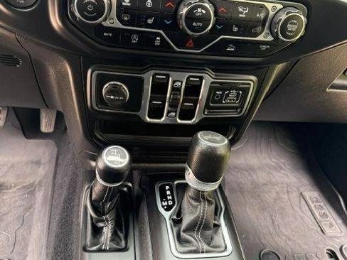 2022 Jeep JL Wrangler - Image 2 of 5