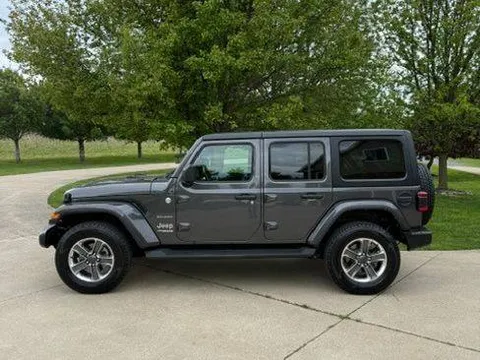 2022 Jeep Wrangler Unlimited Sahara