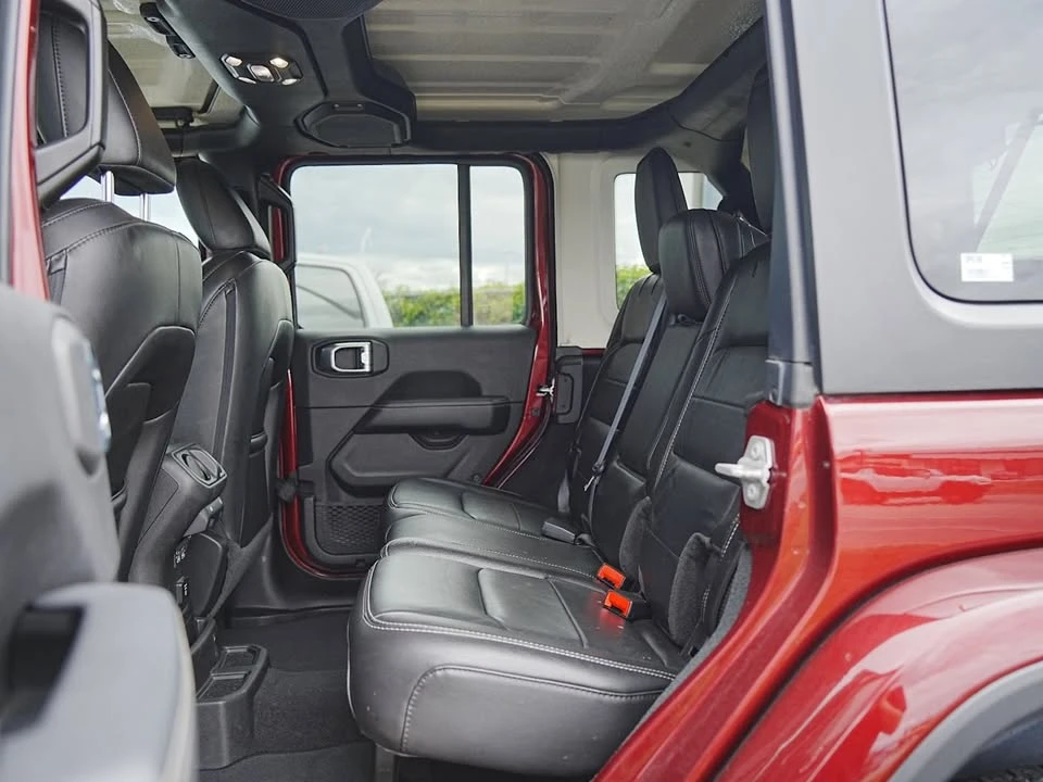 2022 Jeep JL Wrangler - Image 14 of 19