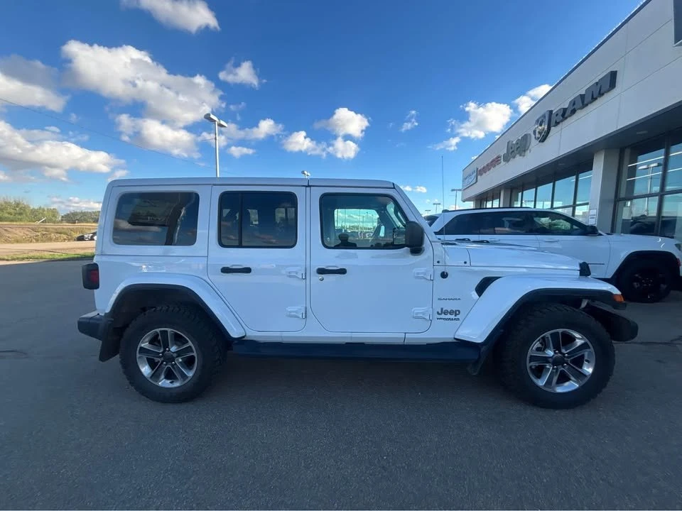2022 Jeep JL Wrangler - Image 5 of 14