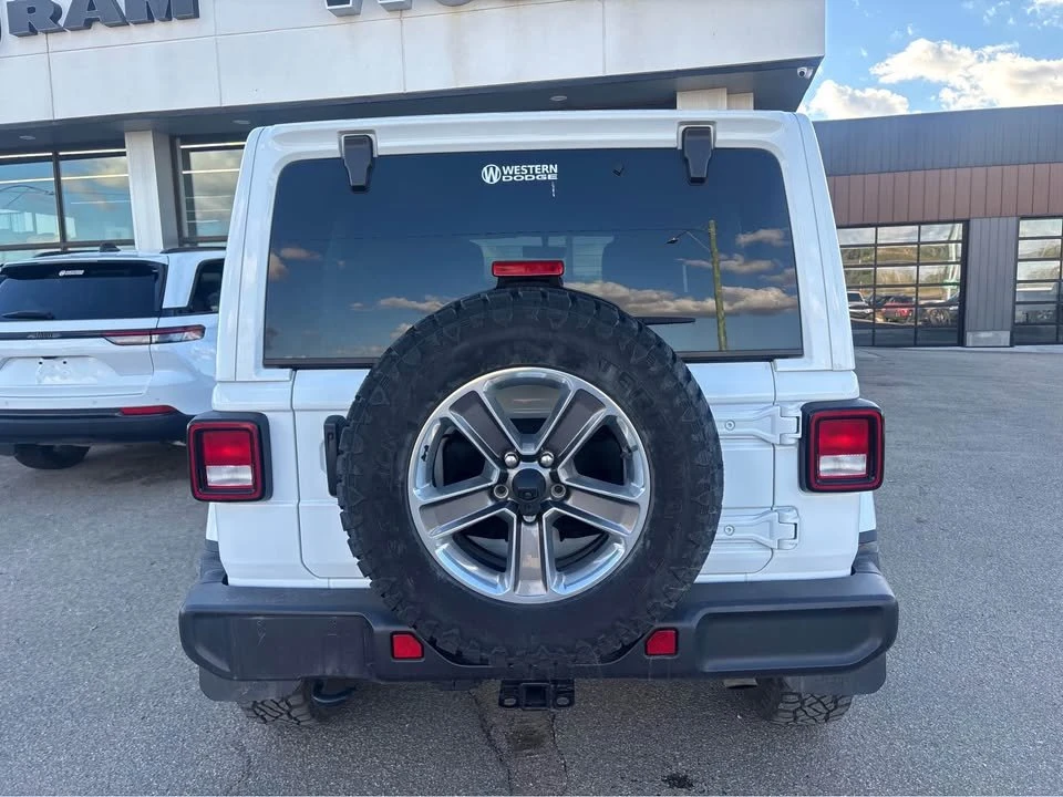 2022 Jeep JL Wrangler - Image 6 of 14