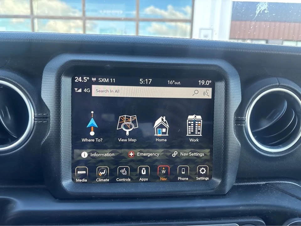 2022 Jeep JL Wrangler - Image 14 of 14
