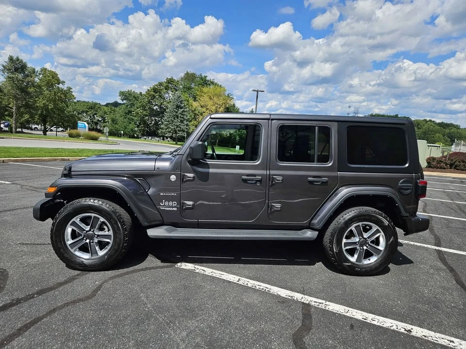 2022 Jeep JL Wrangler - Image 7 of 19