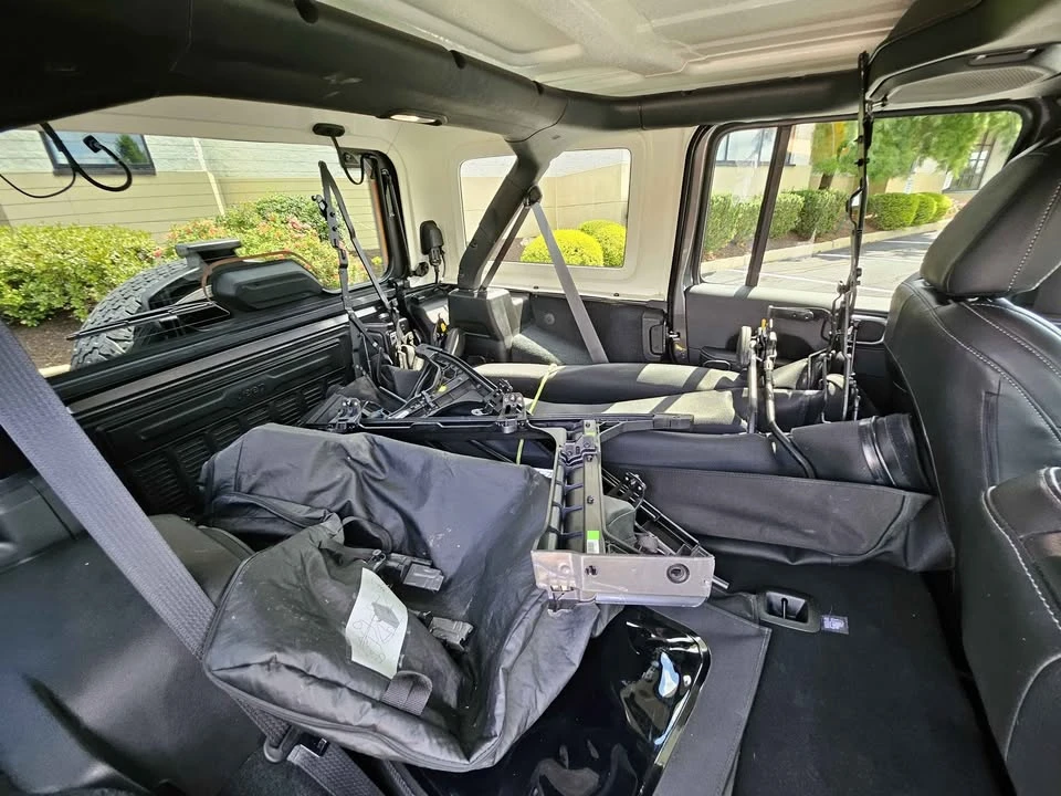 2022 Jeep JL Wrangler - Image 19 of 19