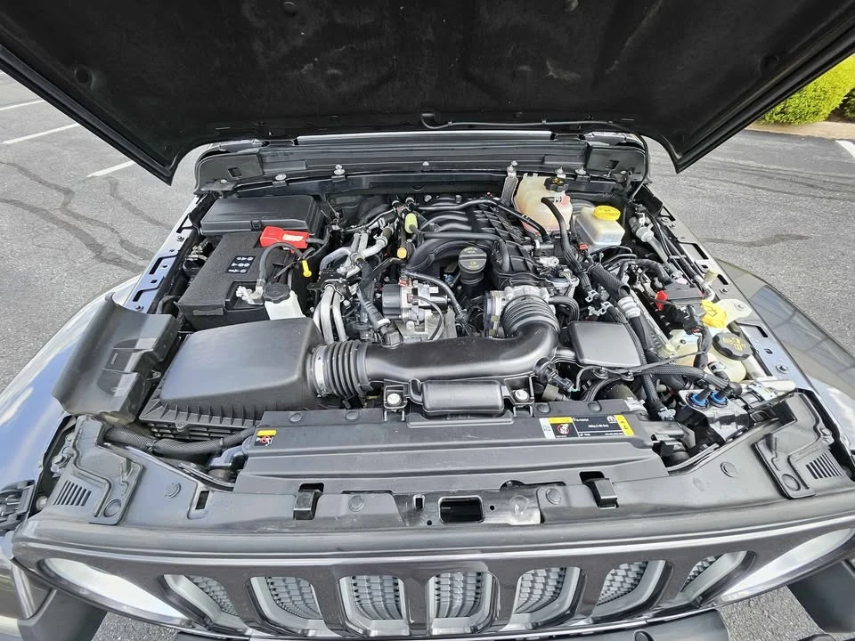 2022 Jeep JL Wrangler - Image 11 of 19