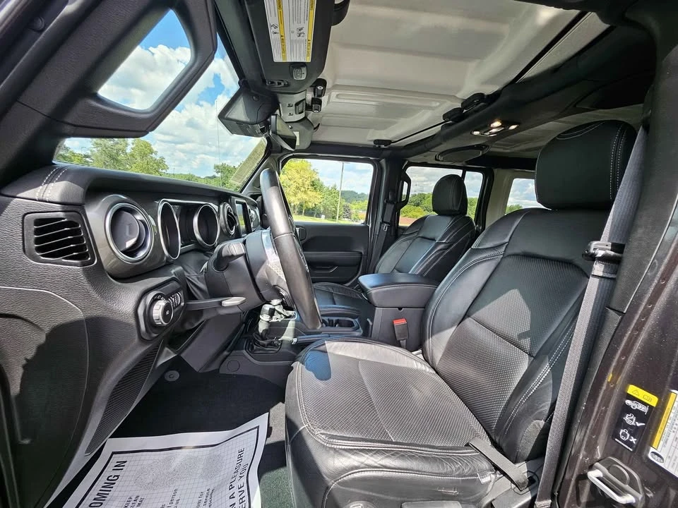 2022 Jeep JL Wrangler - Image 14 of 19