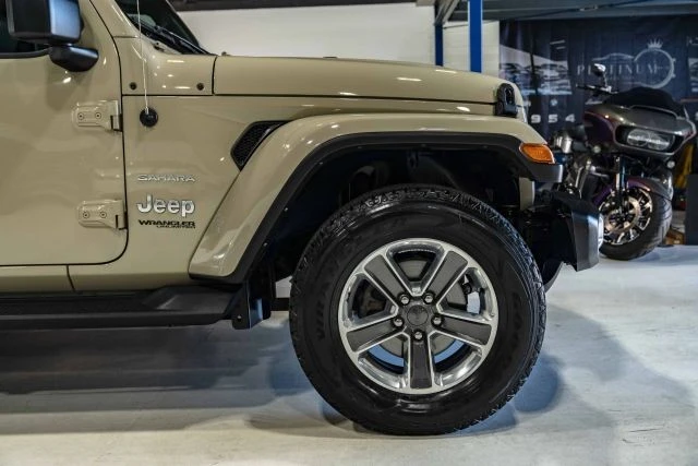 2022 Jeep JL Wrangler - Image 6 of 12