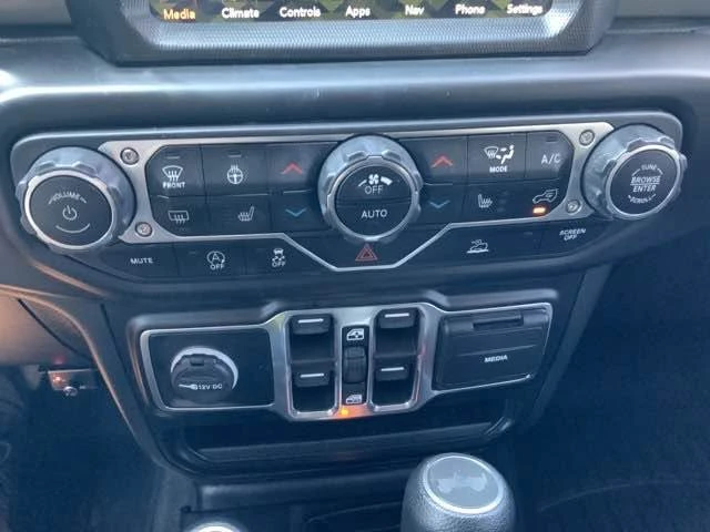 2022 Jeep JL Wrangler - Image 14 of 15