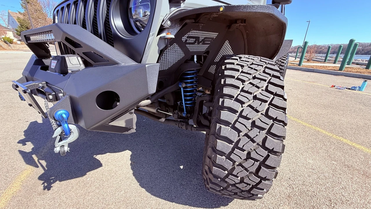 2022 Jeep JL Wrangler - Image 19 of 31