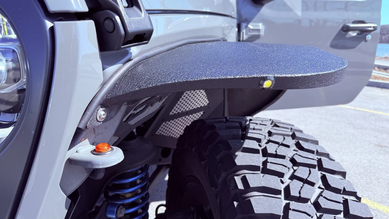 2022 Jeep JL Wrangler - Image 21 of 31