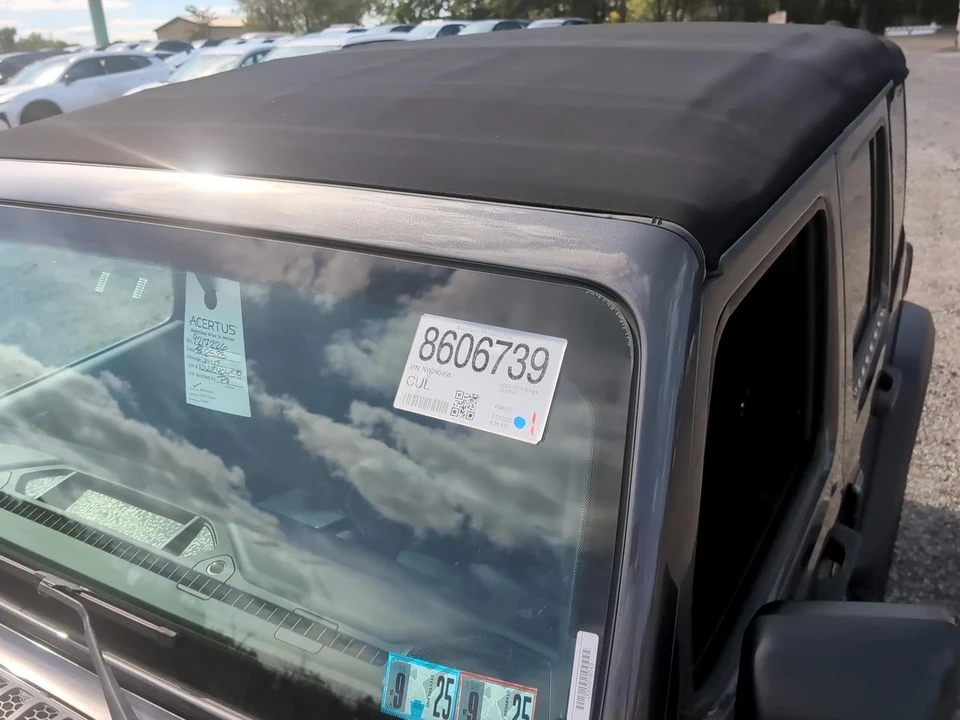 2022 Jeep JL Wrangler - Image 21 of 21