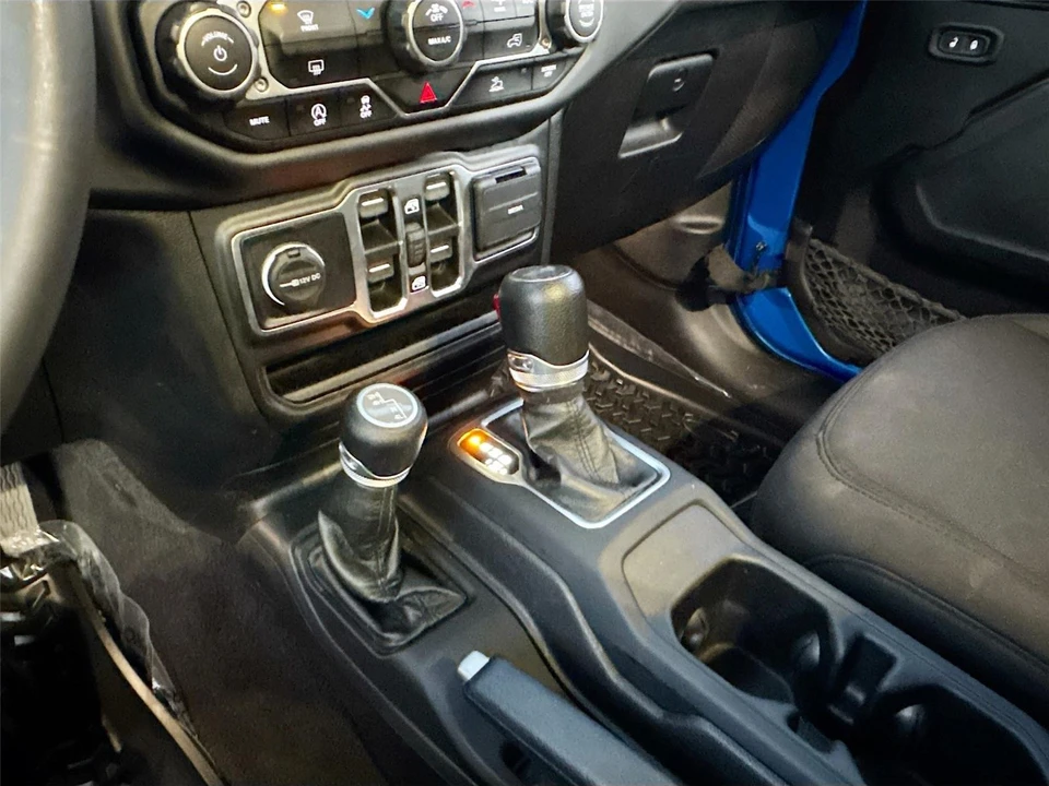2022 Jeep JL Wrangler - Image 14 of 21