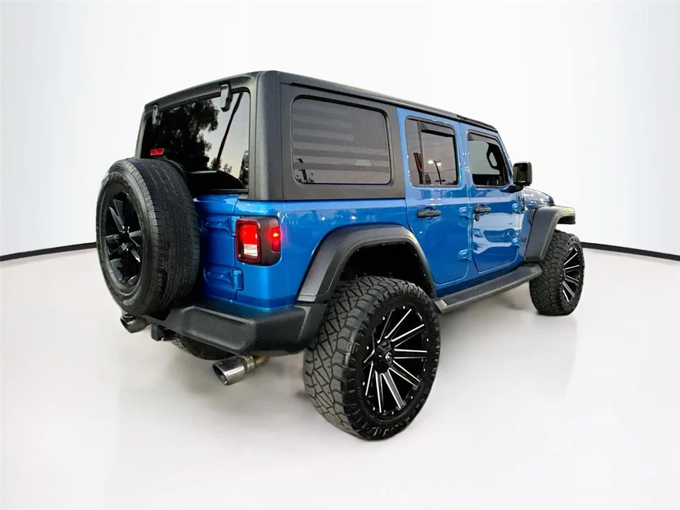 2022 Jeep JL Wrangler - Image 7 of 21
