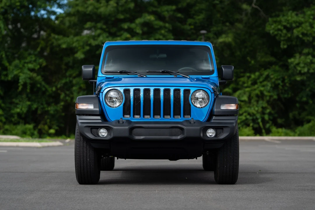 2022 Jeep JL Wrangler - Image 4 of 31