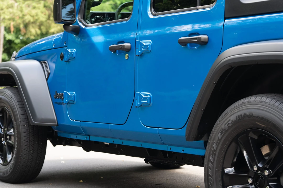 2022 Jeep JL Wrangler - Image 29 of 31