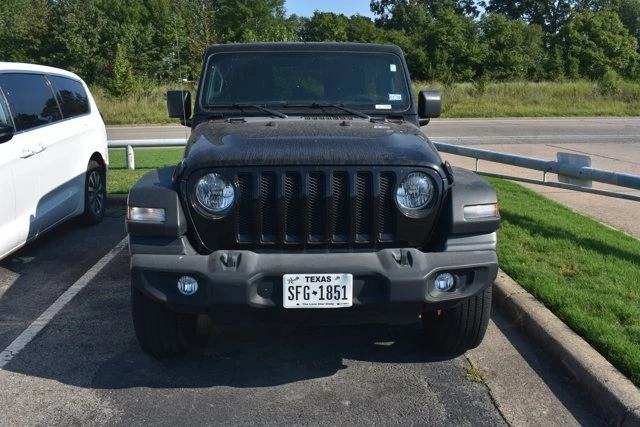 2022 Jeep JL Wrangler - Image 2 of 5