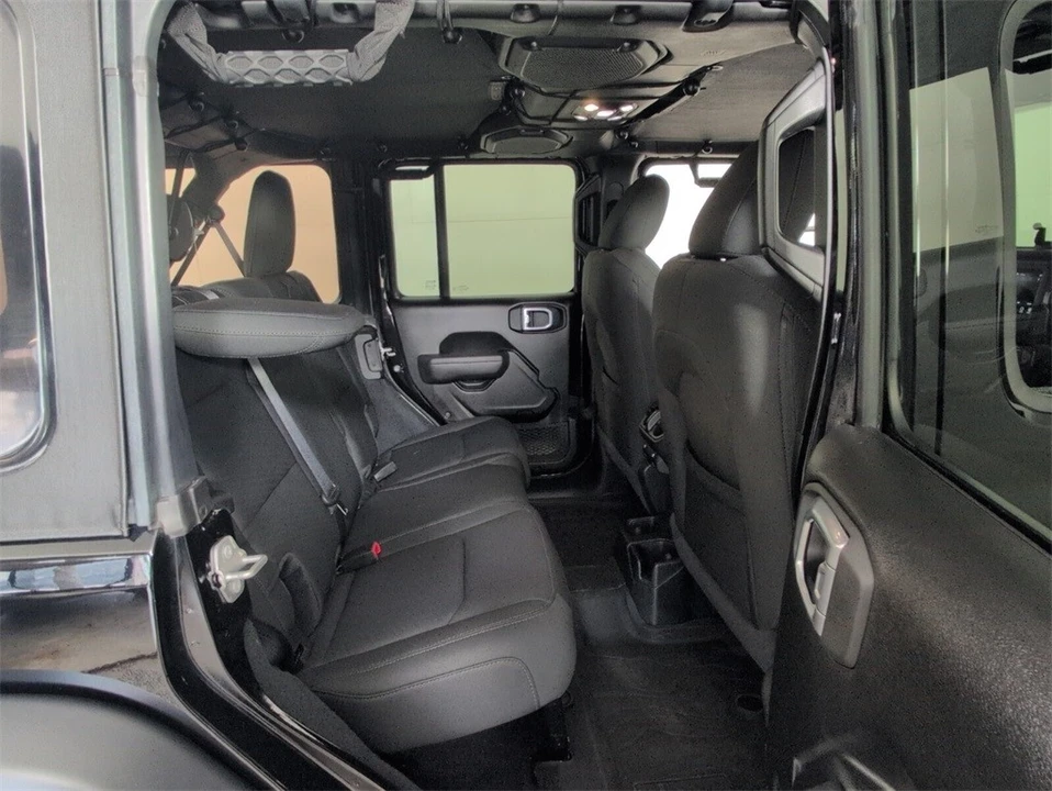 2022 Jeep JL Wrangler - Image 12 of 12