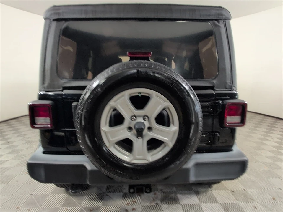 2022 Jeep JL Wrangler - Image 12 of 12