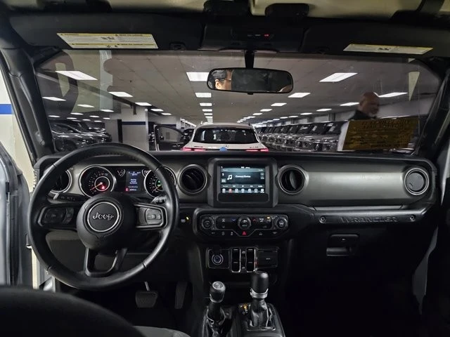2022 Jeep JL Wrangler - Image 9 of 12
