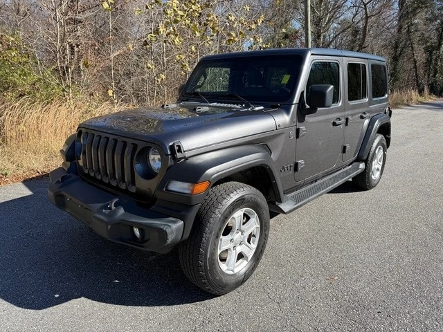 2022 Jeep JL Wrangler - Image 2 of 12