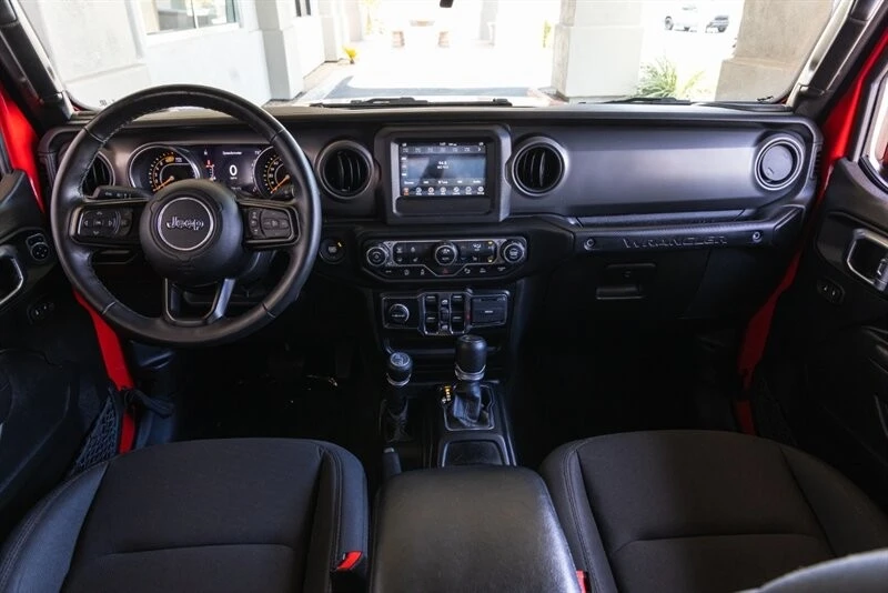 2022 Jeep JL Wrangler - Image 15 of 21