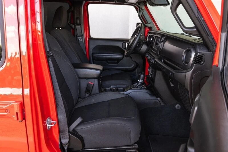 2022 Jeep JL Wrangler - Image 18 of 21