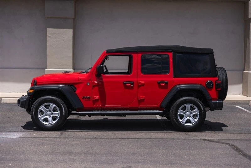 2022 Jeep JL Wrangler - Image 3 of 21