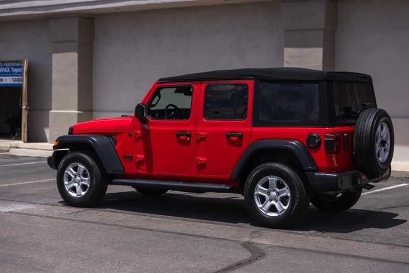 2022 Jeep JL Wrangler - Image 4 of 21