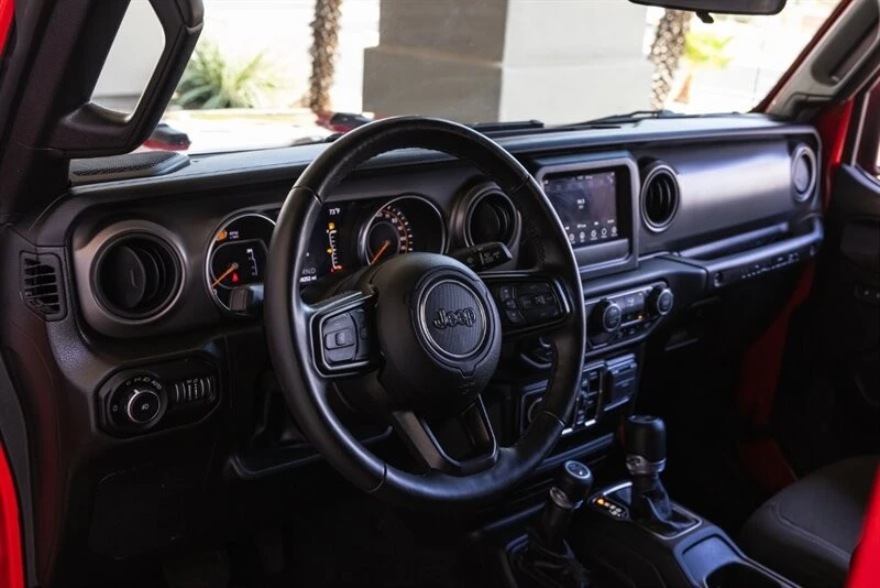 2022 Jeep JL Wrangler - Image 13 of 21