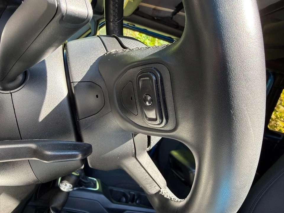 2022 Jeep JL Wrangler - Image 13 of 21
