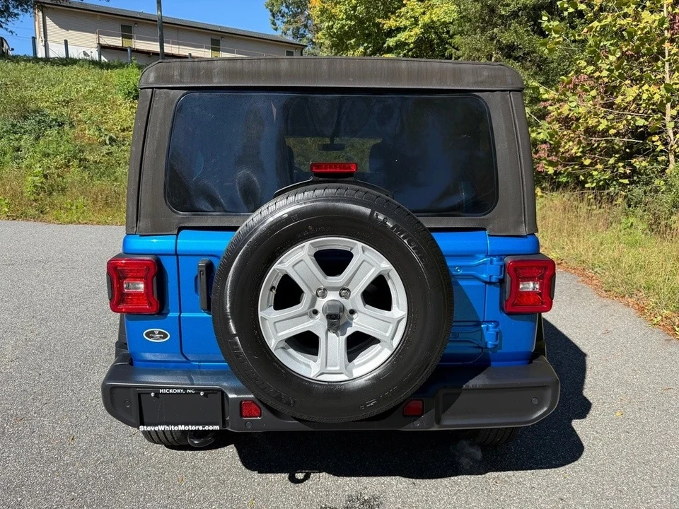 2022 Jeep JL Wrangler - Image 7 of 21