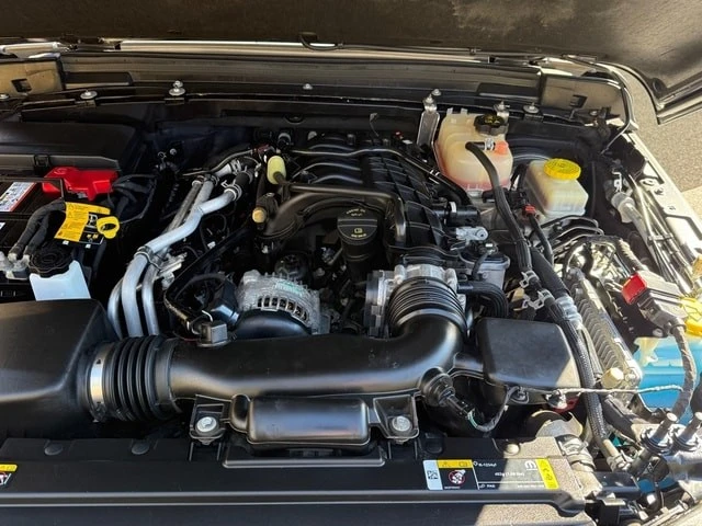 2022 Jeep JL Wrangler - Image 9 of 12