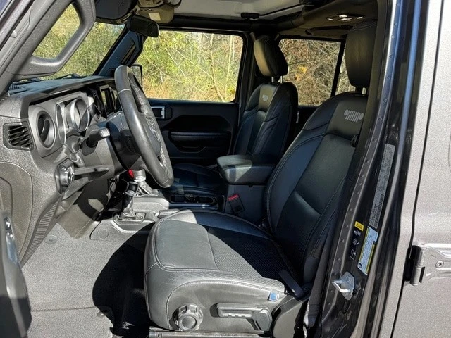 2022 Jeep JL Wrangler - Image 11 of 12