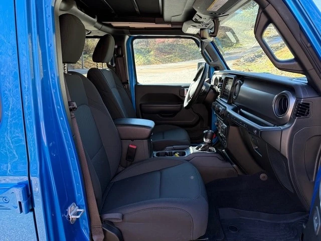 2022 Jeep JL Wrangler - Image 18 of 21