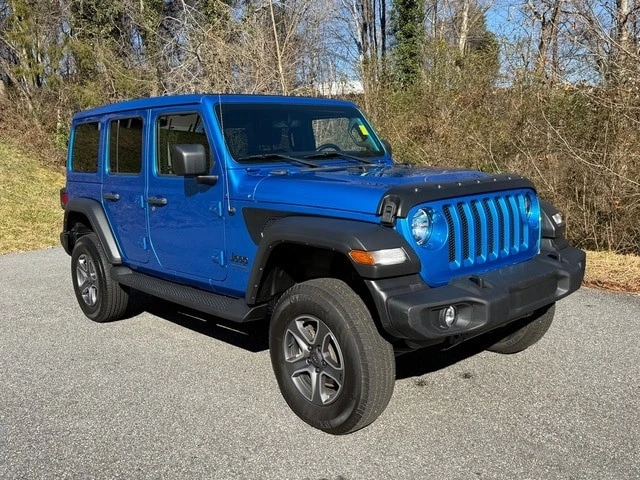 2022 Jeep JL Wrangler - Image 4 of 12