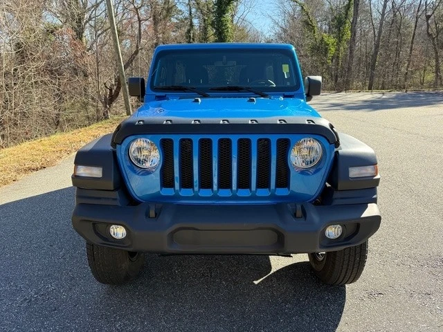 2022 Jeep JL Wrangler - Image 3 of 12